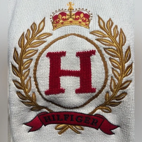 TOMMY HILFIGER CREAM TURTLENECK VINTAGE EMBROIDERED CREST PREPPY SWEATER SZ S-M - Picture 3 of 14